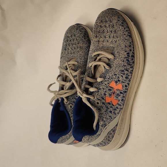 Under Armour Shoes Size 6.5 Girls Charged Impulse Knit - Picture 1 of 11